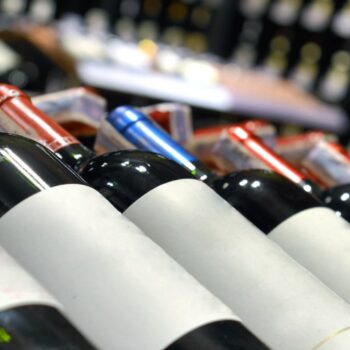 Waarom een spreker meer dan een fles wijn rekent