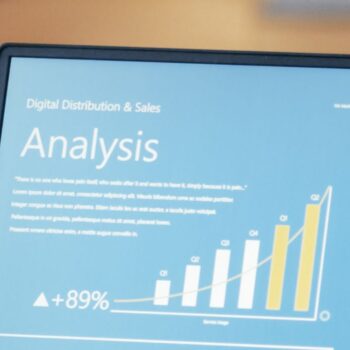 Business-data onder de loep: trends in webverkeer, open ratio’s en conversie [onderzoek]