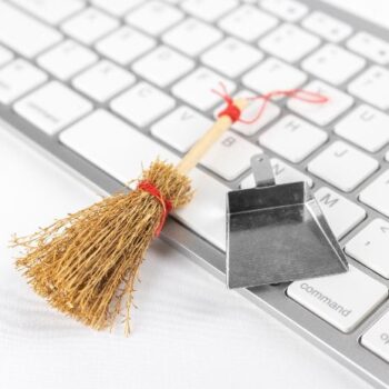 Digital Cleanup Day: 4 redenen waarom jouw bedrijf een digitale schoonmaak nodig heeft (en wat het oplevert)