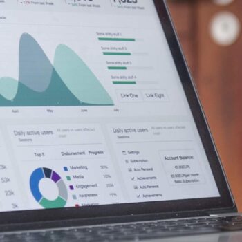 Google Optimize stopt: zo kies je een alternatief [5 tips]