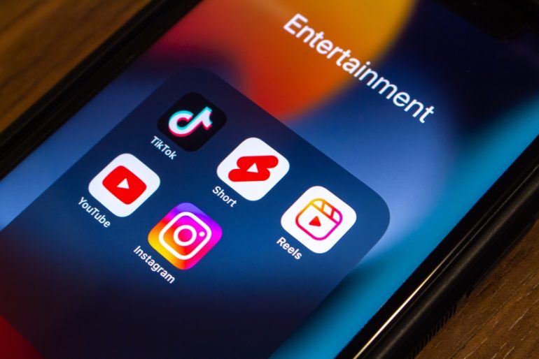 Socialmedia-apps op een smartphone