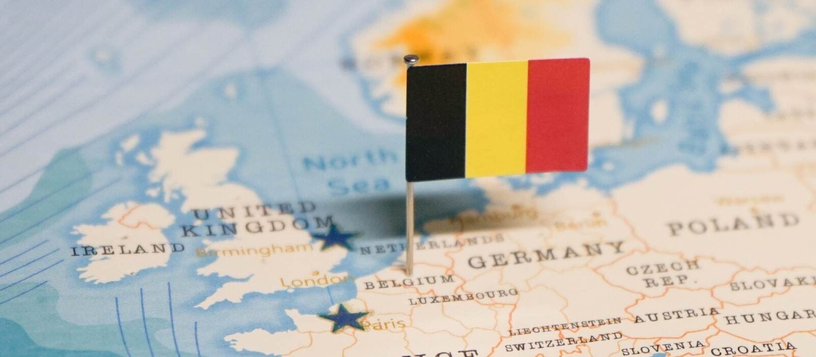 Is Vlaamse verfijning in zakelijke e-mail nodig?