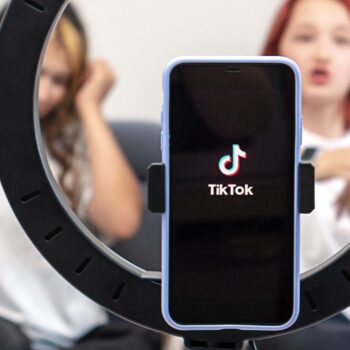 Posten vanuit AI-tools & video’s van 15 minuten: ken je deze TikTok-updates al?
