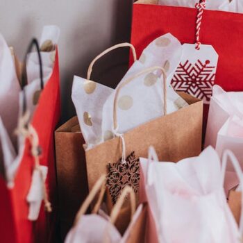 Onderzoek: AI populair bij consumenten voor hulp tijdens decembershoppen