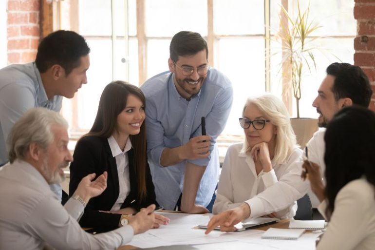 Diversiteit op de werkvloer Bron: fizkes / Shutterstock.com