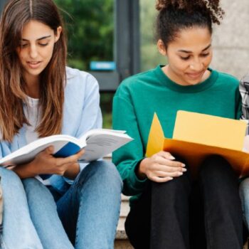 Teksten schrijven voor jongeren? Let op je taalniveau [5 tips]