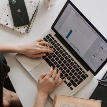 AI, regelgeving & meer: 5 social advertising trends voor 2024