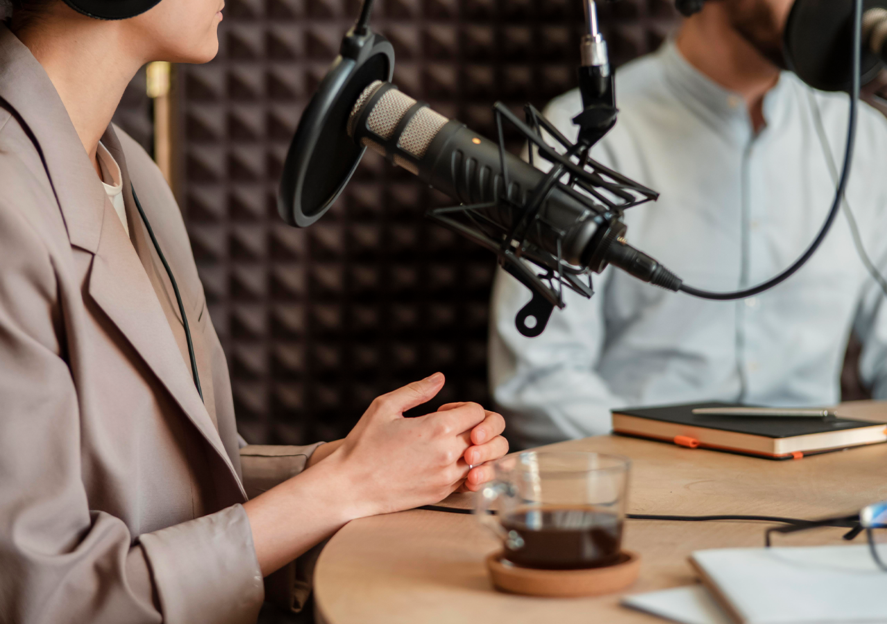 Podcasting: De nieuwe horizon in bedrijfscommunicatie en interactie
