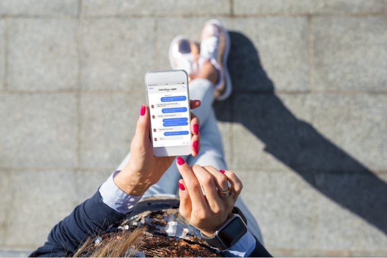 Gen Z bereiken via berichten Bron: Kaspars Grinvalds / Shutterstock: 
