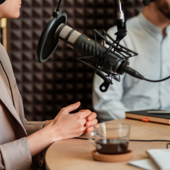 Podcasting: De nieuwe horizon in bedrijfscommunicatie en interactie