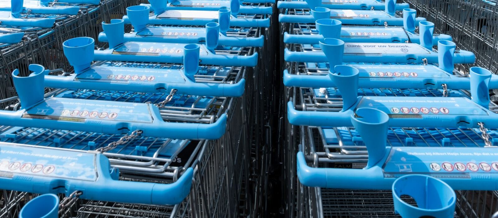 Retail blijft mensenwerk: zelfscankassa’s, parkeerbeleid & meer [podcast]