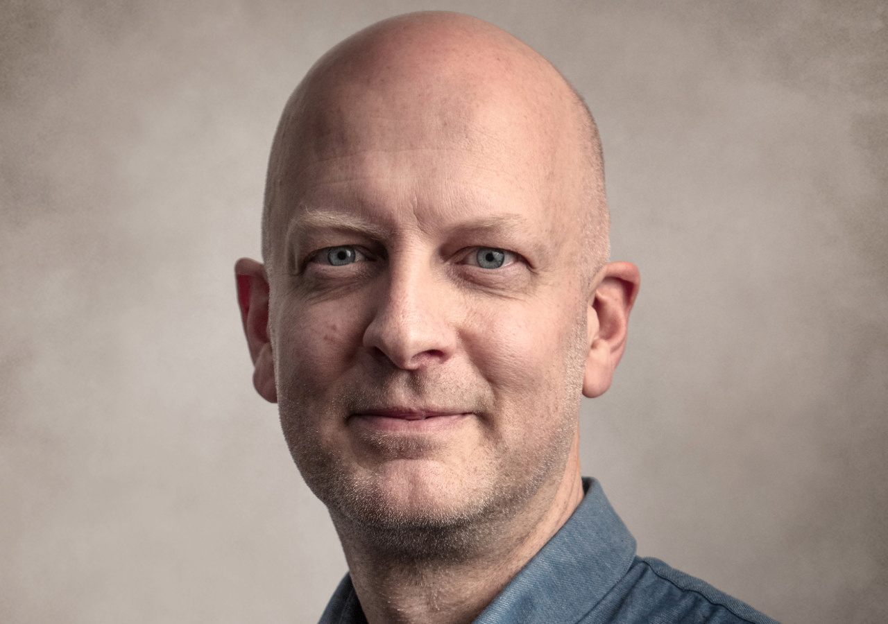 Dennis van Aalst wordt nieuwe strategy lead FCB Amsterdam