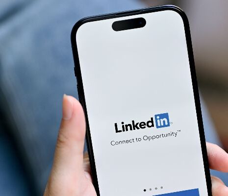 LinkedIn-marketing in 2025: persoonlijke pagina’s, video’s & meer