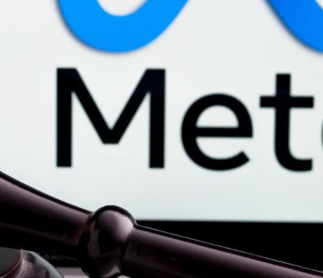 Als we écht verandering willen, moeten we het verdienmodel van Big Tech verbieden