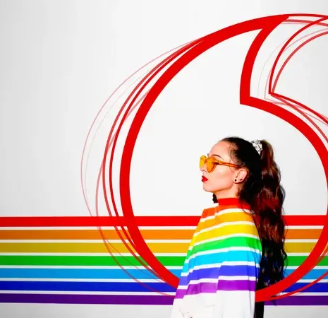 Vodafone verbindt met de Proudline tijdens Utrecht Pride