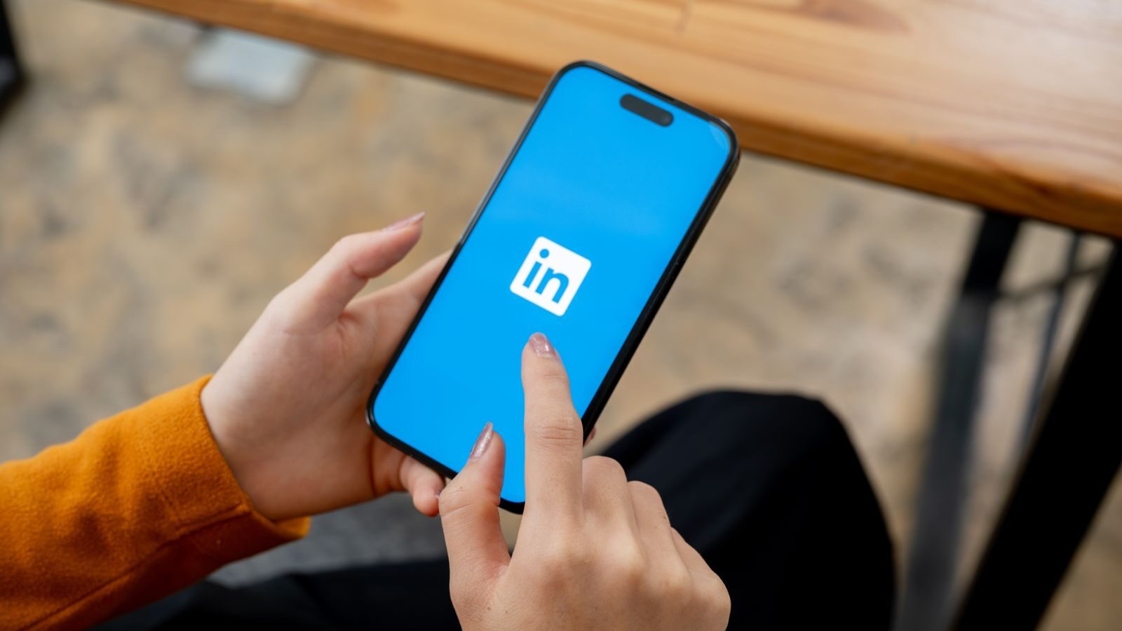 B2B-marketing staat onder druk: zo maak je het verschil met video & creators op LinkedIn