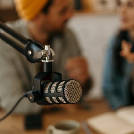Podcast-onderzoek: podcasts blijven populair & advertenties worden meer geaccepteerd