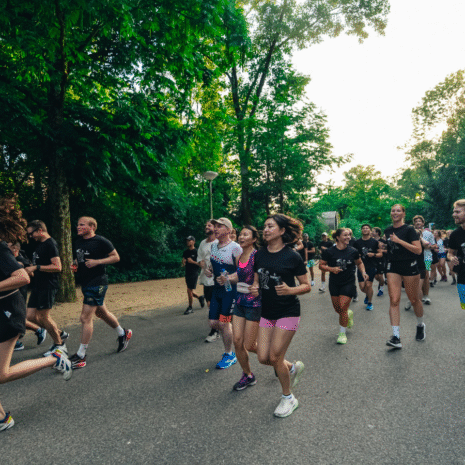 Datingapp happn lanceert online vervolgcampagne na succesvolle Single Run in Amsterdam