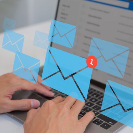 7 lessen om beter te presteren tijdens piekmomenten in e-mailmarketing [onderzoek]