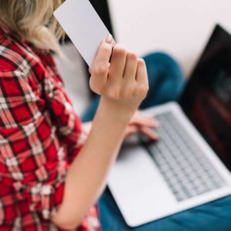 Fortinet: recordstijging digitale fraude in december (online shopmaand)