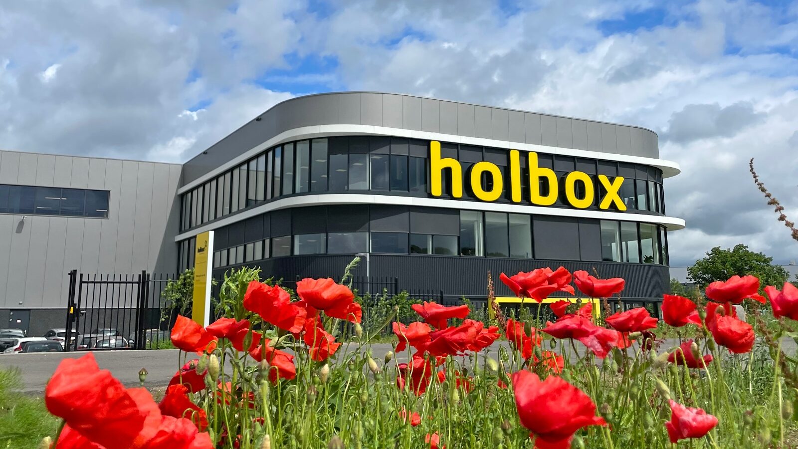 Happy Horizon bundelt website en webshop van Holbox in nieuw composable platform