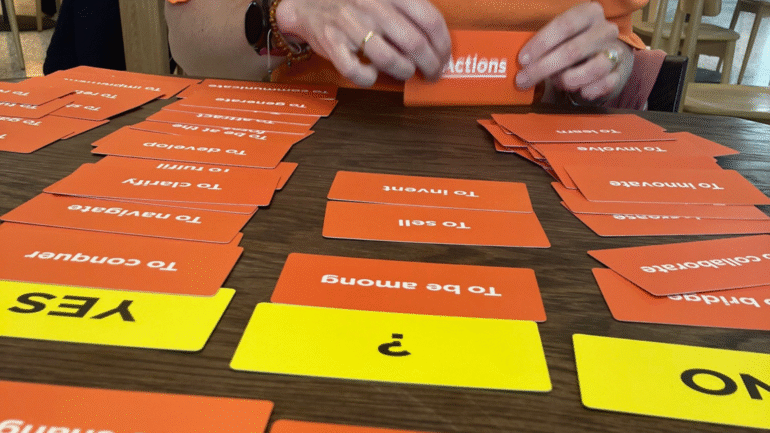 De koers kwijtraken, een popcornhoofd hebben