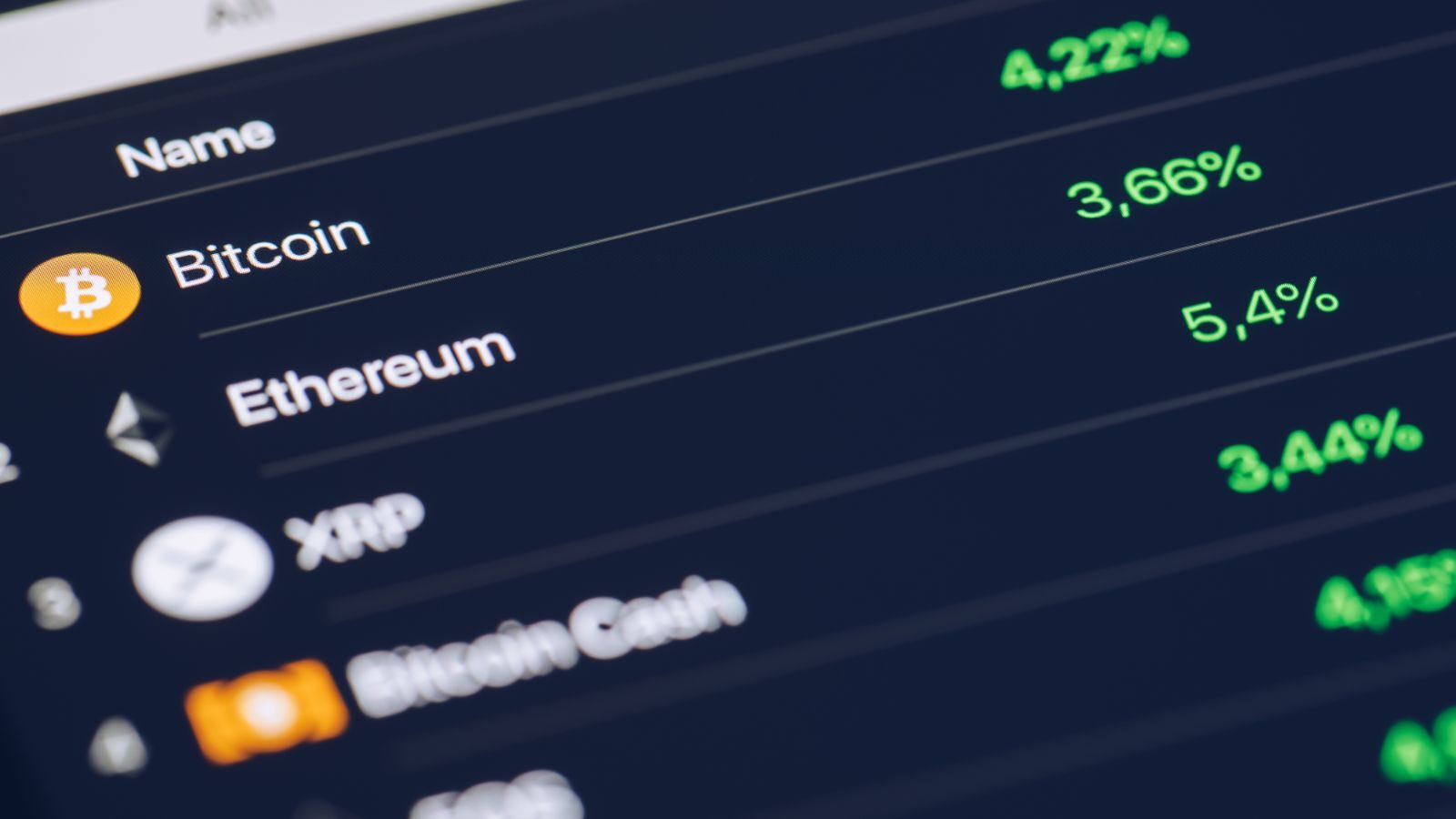 Crypto in 2026: gehackt, bedreigd, en toch op weg naar de beurs