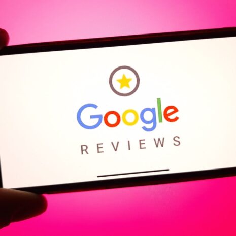 Google past het reviewbeleid aan: dit mag wel en niet