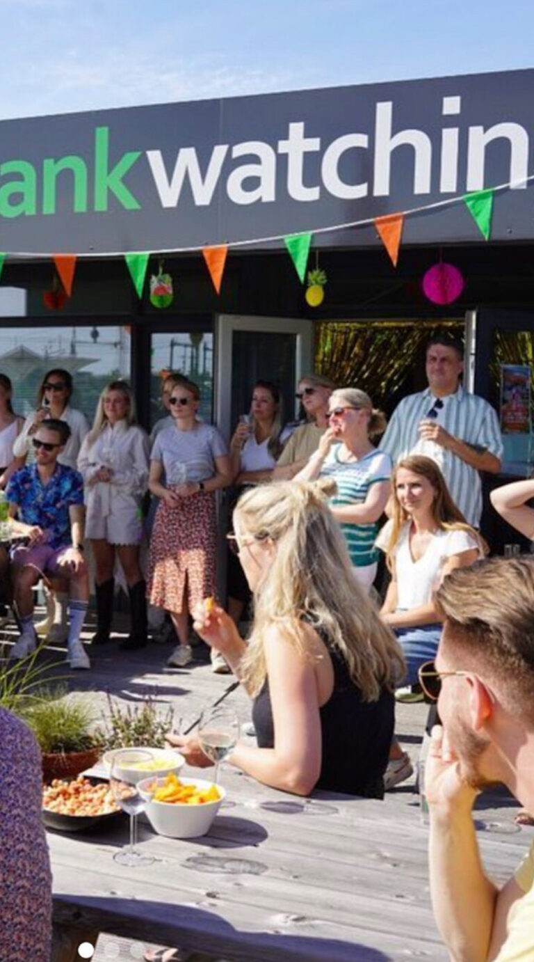 Het dakterras van ons kantoor bij City Hub is een ideale plek voor lunches, borrels en feestjes!