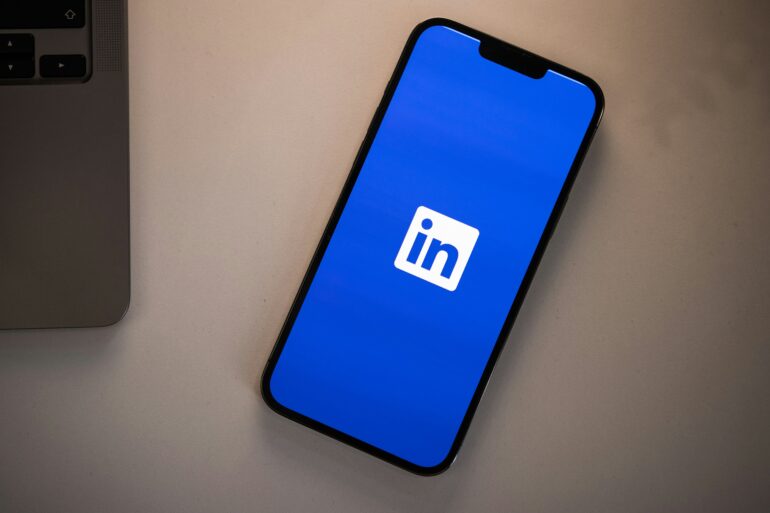 LinkedIn op smartphone