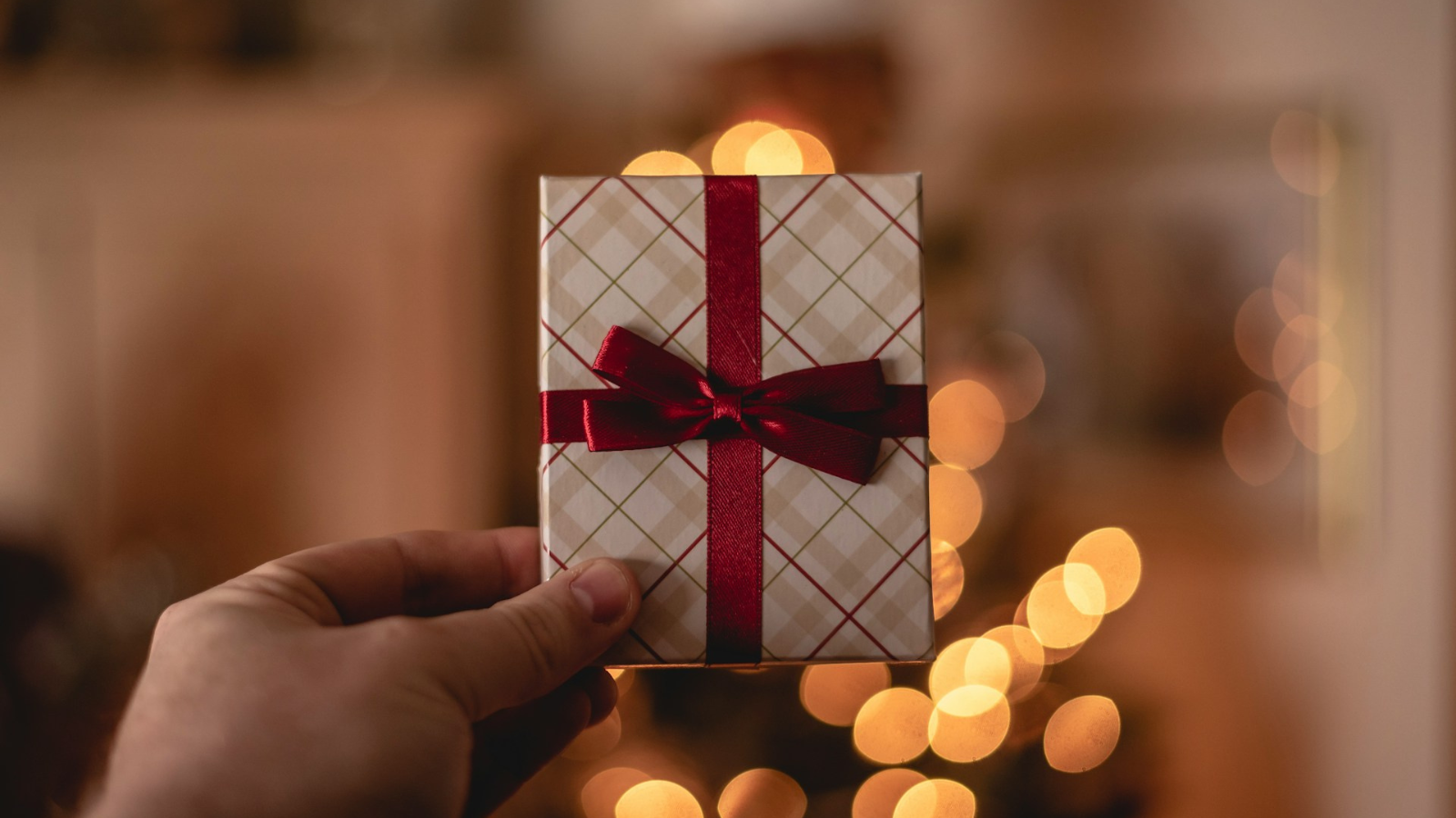 Waarom is het kerstpakket een jaarlijks hoogtepunt op het werk?