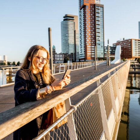 Hoe zetten Nederlandse gemeenten in 2026 social media in? 6 inzichten uit onderzoek